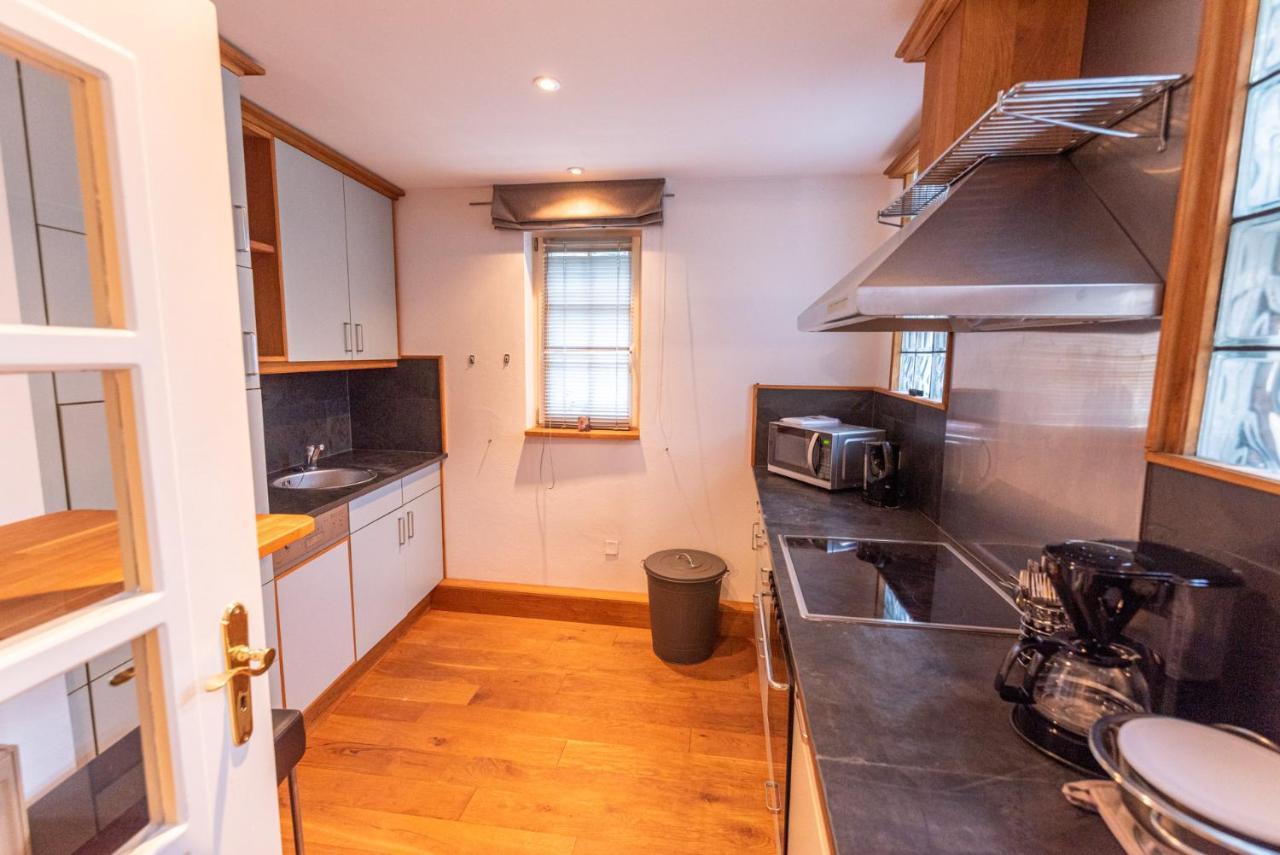 Designer Unterkunft In 15. Jahrhundert Altbau 75 M² Fuer Max. 4 Personen Διαμέρισμα Eltville am Rhein Εξωτερικό φωτογραφία