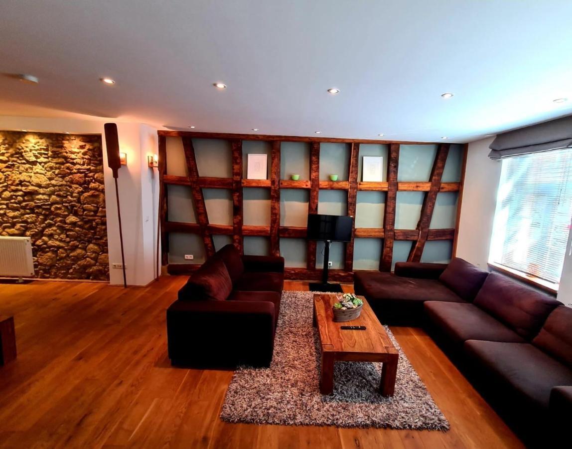 Designer Unterkunft In 15. Jahrhundert Altbau 75 M² Fuer Max. 4 Personen Διαμέρισμα Eltville am Rhein Εξωτερικό φωτογραφία