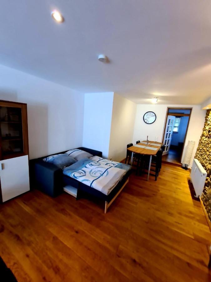 Designer Unterkunft In 15. Jahrhundert Altbau 75 M² Fuer Max. 4 Personen Διαμέρισμα Eltville am Rhein Εξωτερικό φωτογραφία